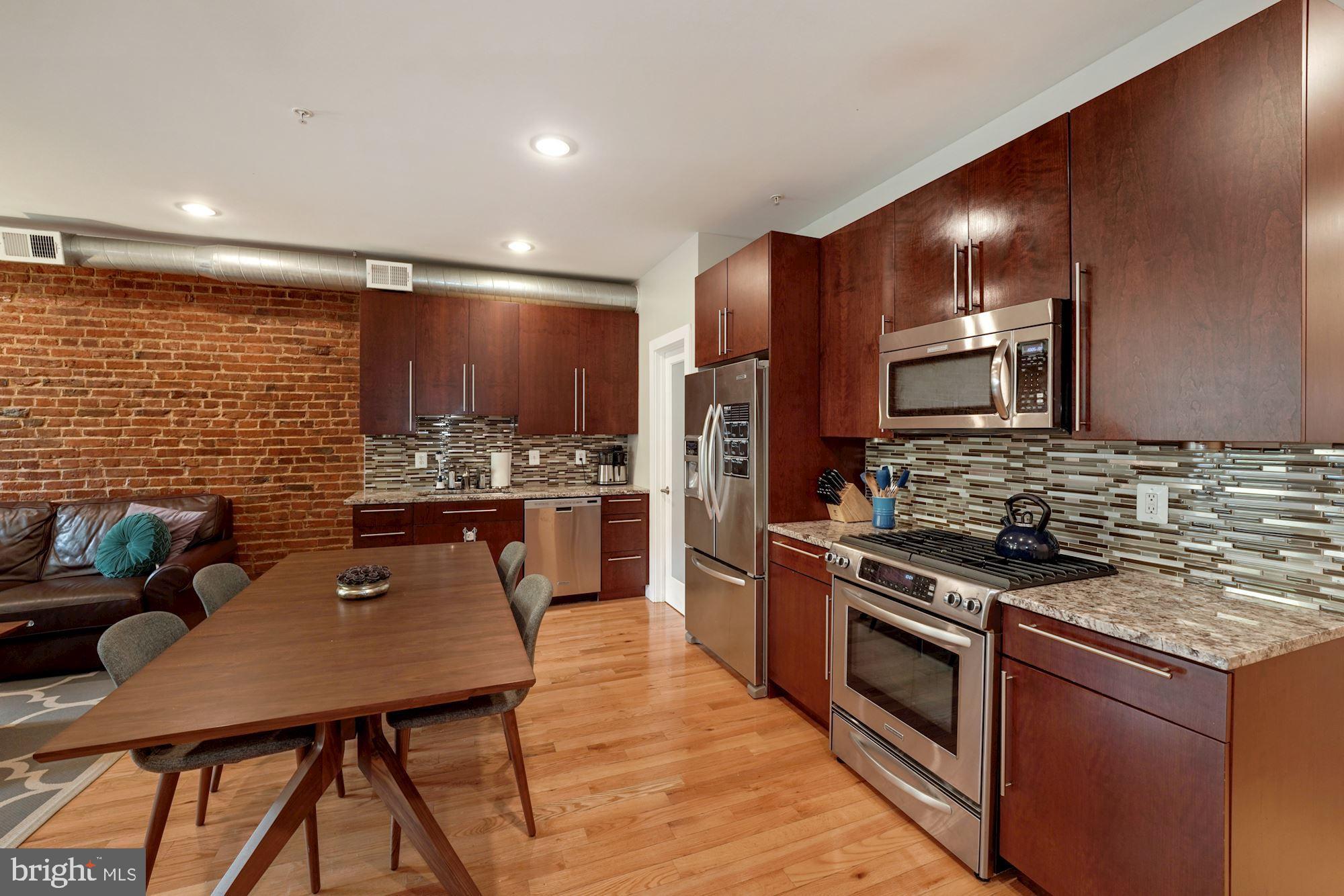 1215 Park Road Northwest, Unit 1 Washington, DC 20010 - Photo 8 of 30 Dining/kitchen