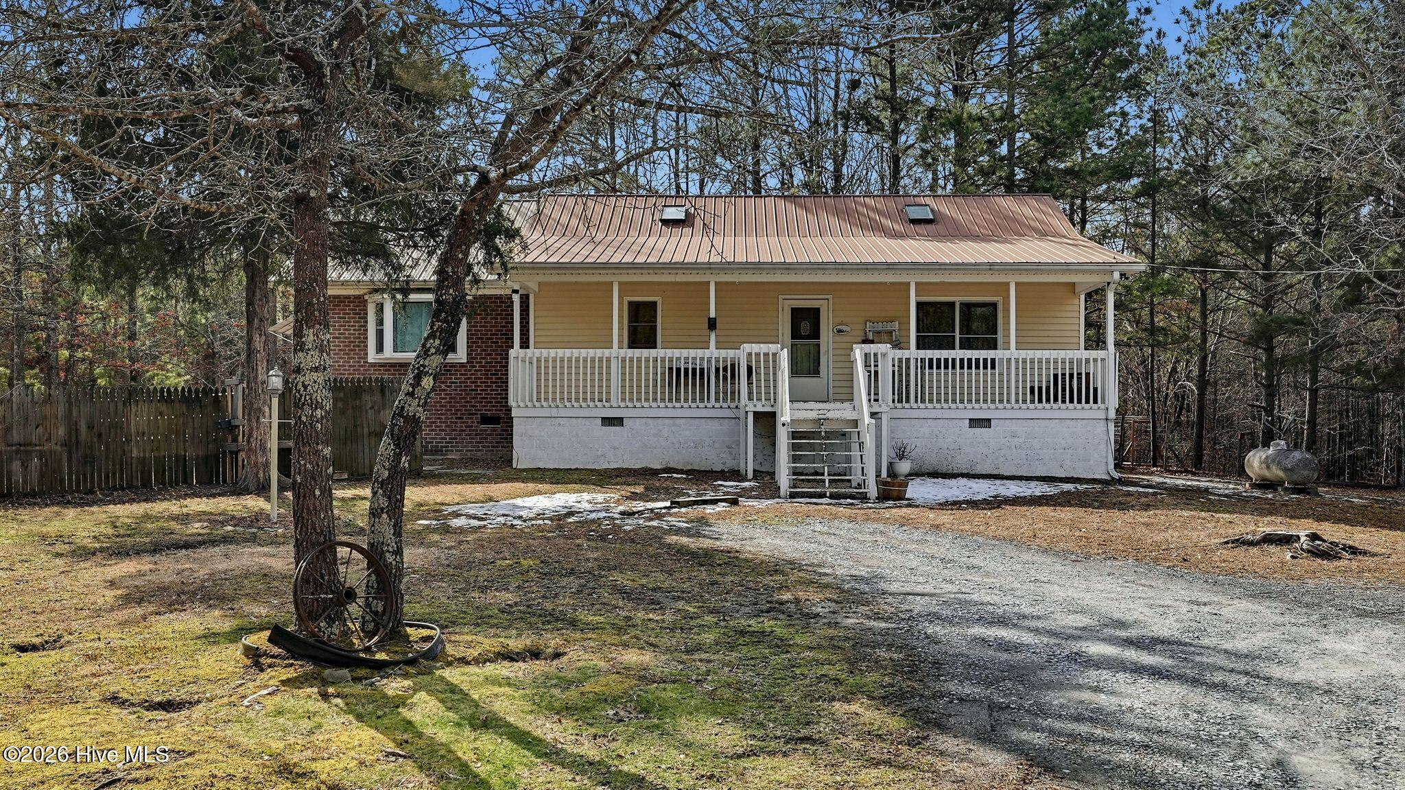 260 Lick Creek Road Carthage, NC 28327 - Photo 1 of 40 Front of the house
