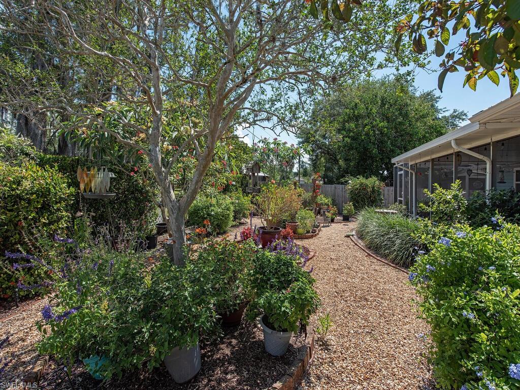 9049 Shaddock Road West Fort Myers, FL 33967 - Photo 14 of 15