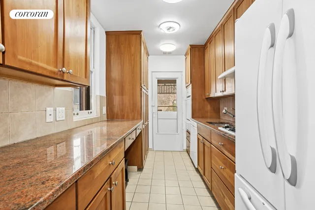 $6,695,000 | 43 Charlton Street | Hudson Square