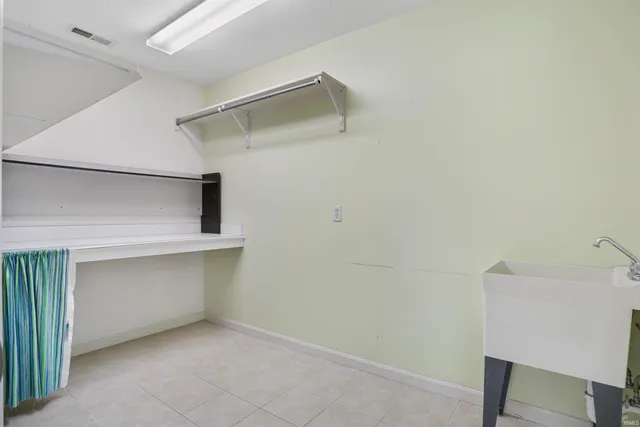 $322,500 | 3746 Rolling Rock Drive, Evansville, IN 47711