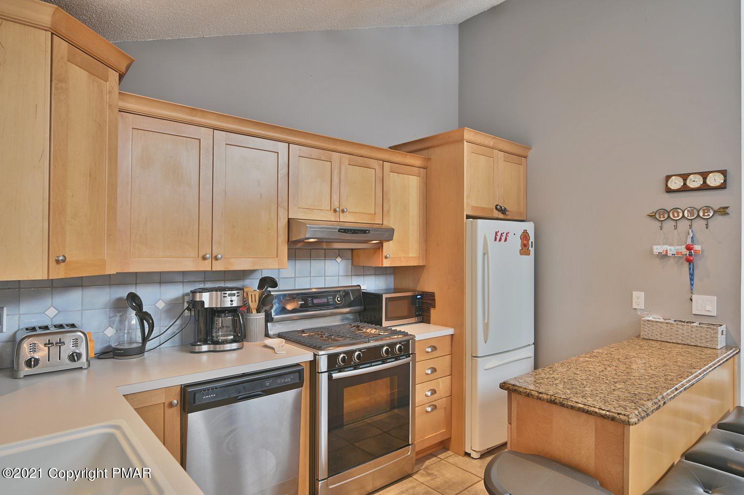 213 Boulder Road Lake Ariel, PA 18436 - Photo 23 of 78 Photo 16