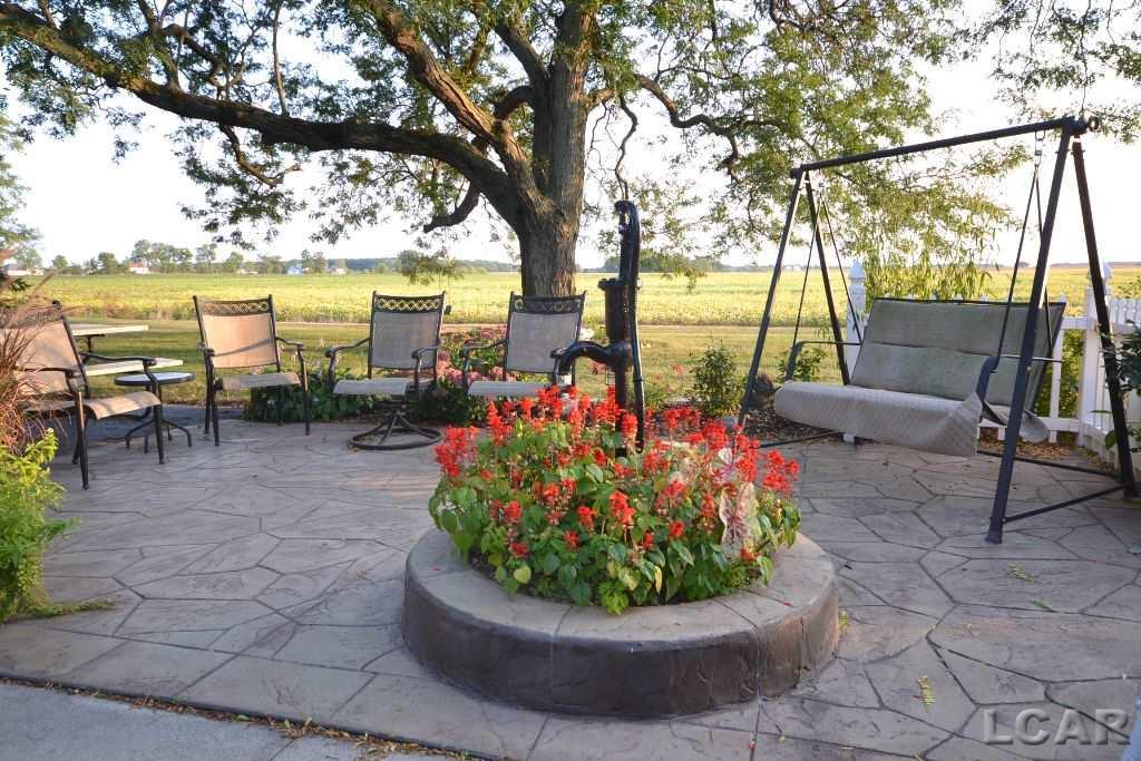 5307 South Custer Road Monroe, MI 48161 - Photo 34 of 43 50024507-33.JPG