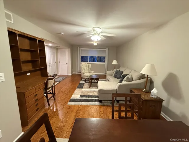 $2,100 | 1008 McIntosh Place, Unit 10H, Newburgh, NY 12550