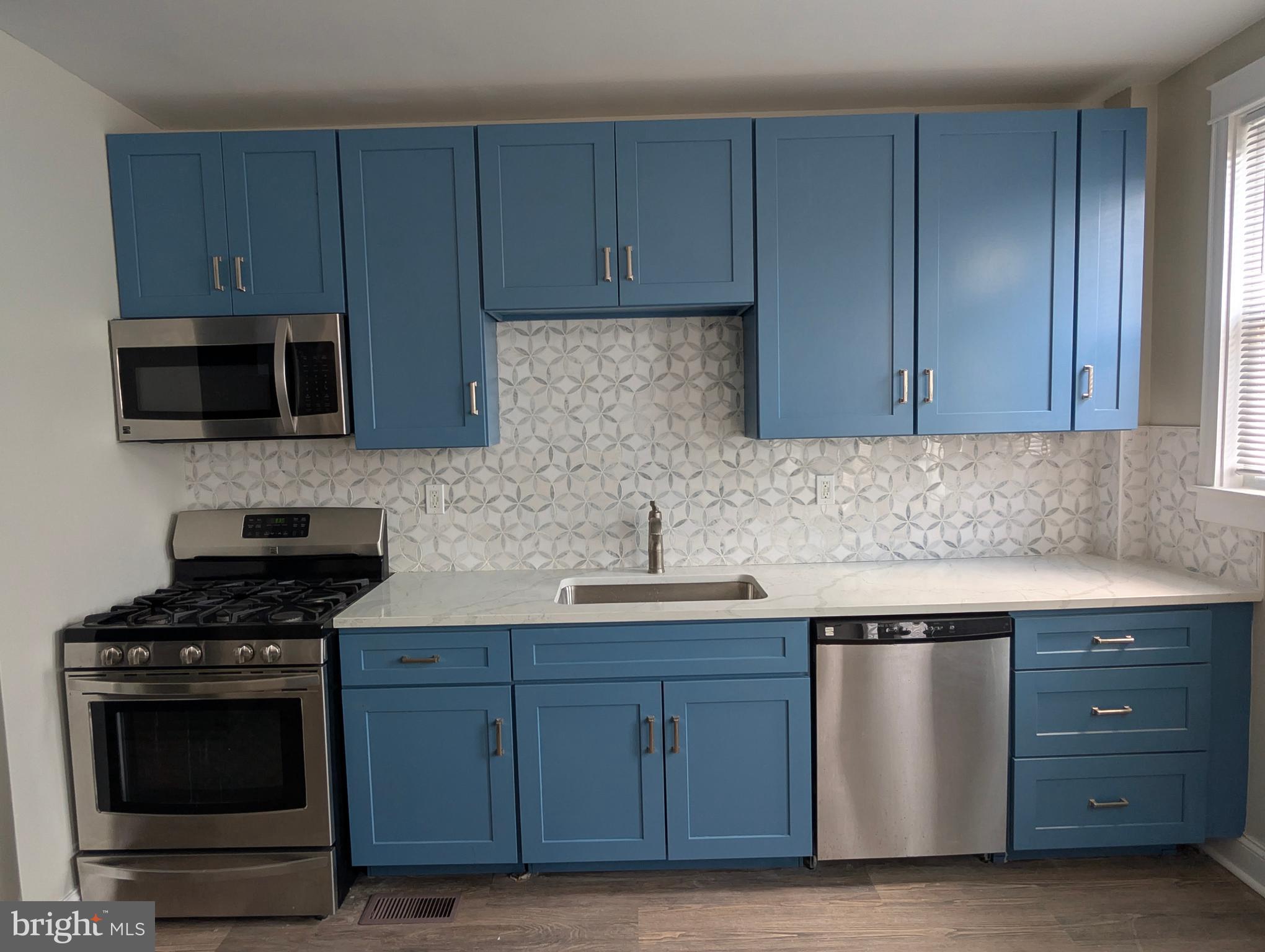 3505 Lyndale Avenue Baltimore, MD 21213 - Photo 6 of 22