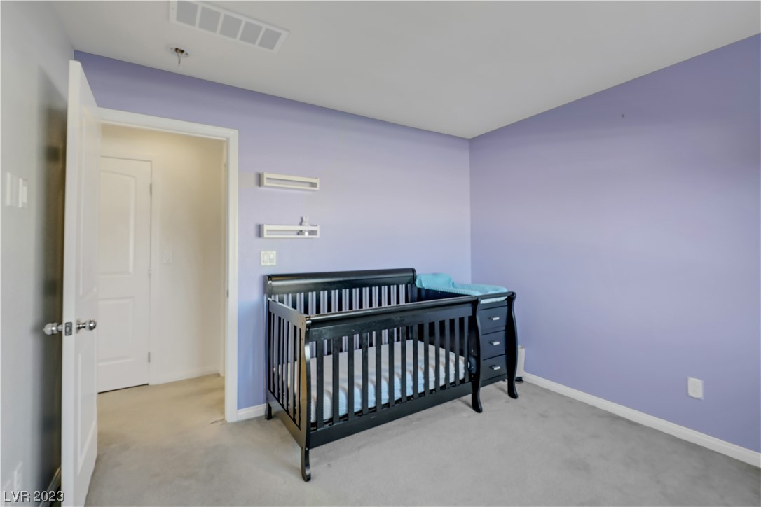 3928 Total Eclipse Street Las Vegas, NV 89129 - Photo 22 of 38 2nd floor bedroom with walk-in closet