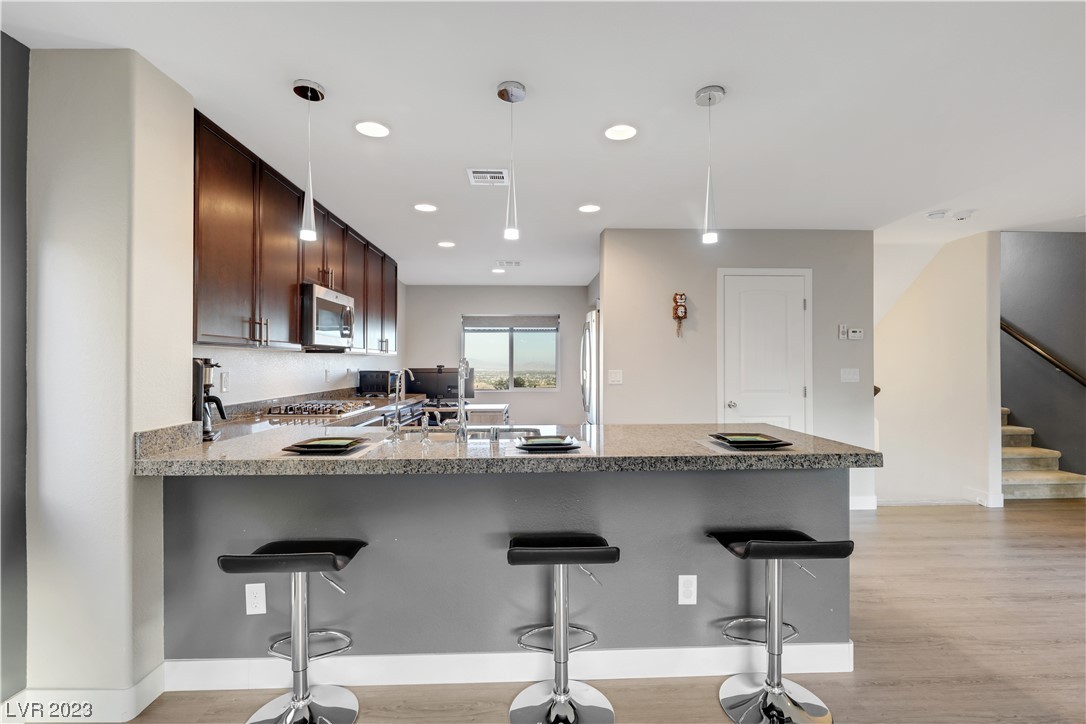 3928 Total Eclipse Street Las Vegas, NV 89129 - Photo 10 of 38