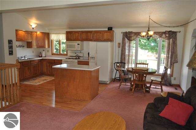 5372 West Millbrook Road Remus, MI 49340 - Photo 20 of 49 1749299-19.JPG