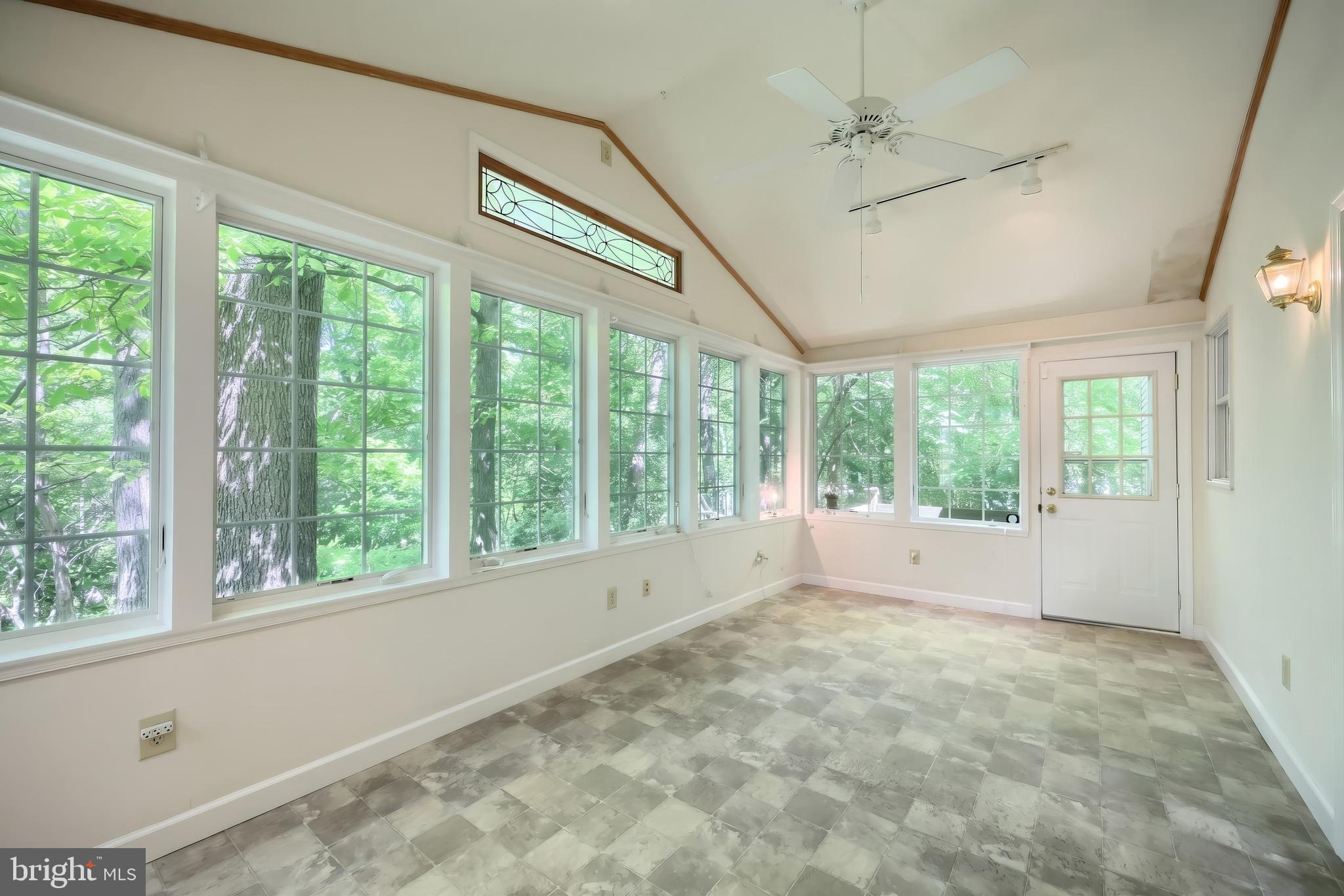 4275 Evergreen Road Felton, PA 17322 - Photo 18 of 47 Gallery Image 18
