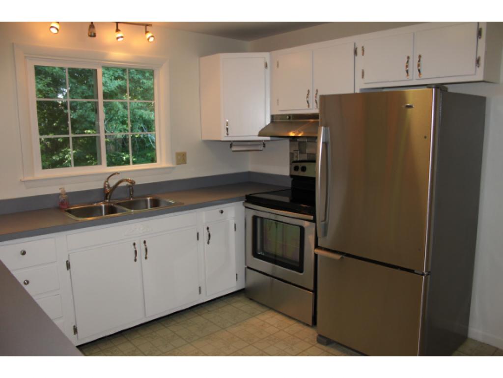 25 Taft Road Portsmouth, NH 03801 - Photo 9 of 31 Gallery Image 9