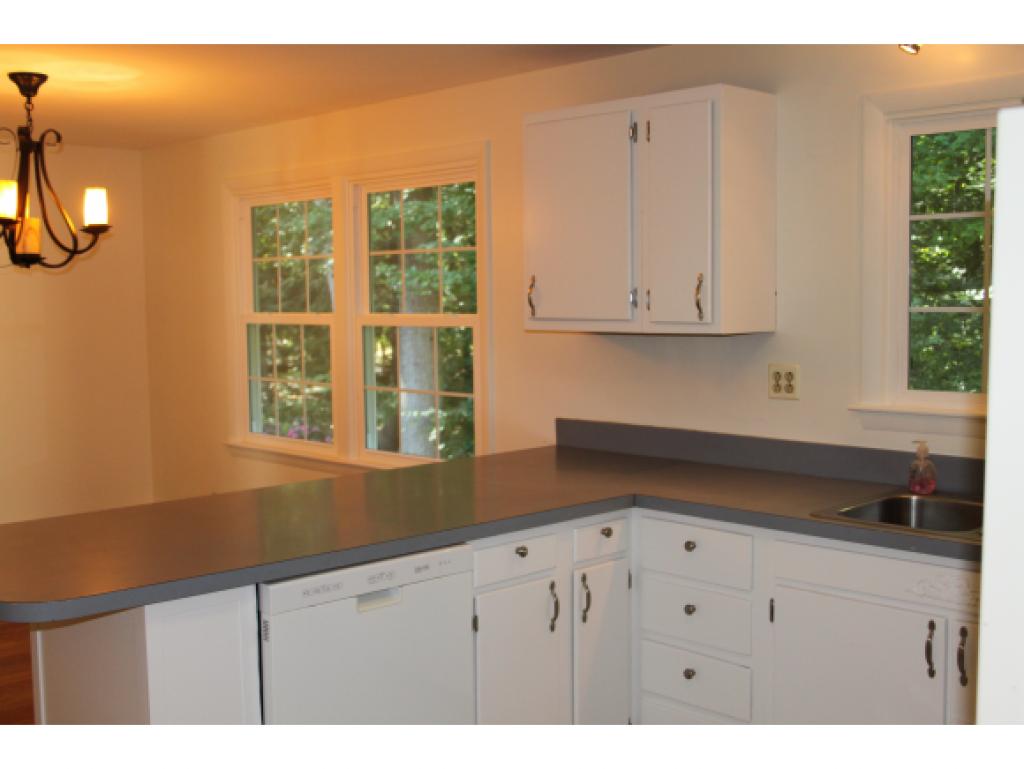 25 Taft Road Portsmouth, NH 03801 - Photo 10 of 31 Gallery Image 10