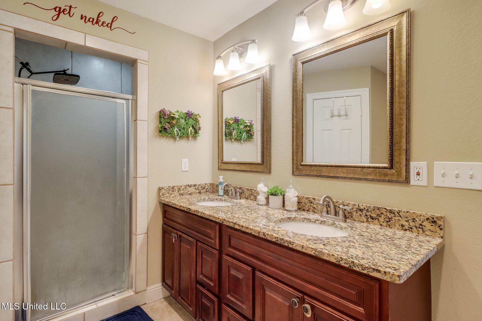 1061 East McHenry Road Perkinston, MS 39573 - Photo 19 of 28 Primary Bath