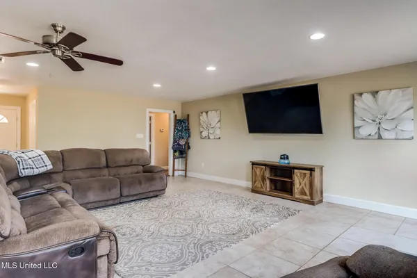 $343,500 | 1061 East McHenry Road, Perkinston, MS 39573
