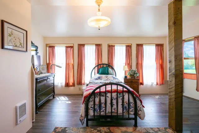 $359,900 | 30085 Kelly Road, Ashland, WI 54806