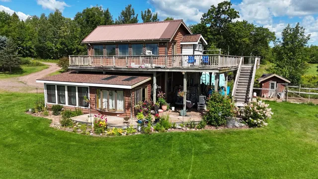 $359,900 | 30085 Kelly Road, Ashland, WI 54806