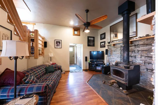 $359,900 | 30085 Kelly Road, Ashland, WI 54806