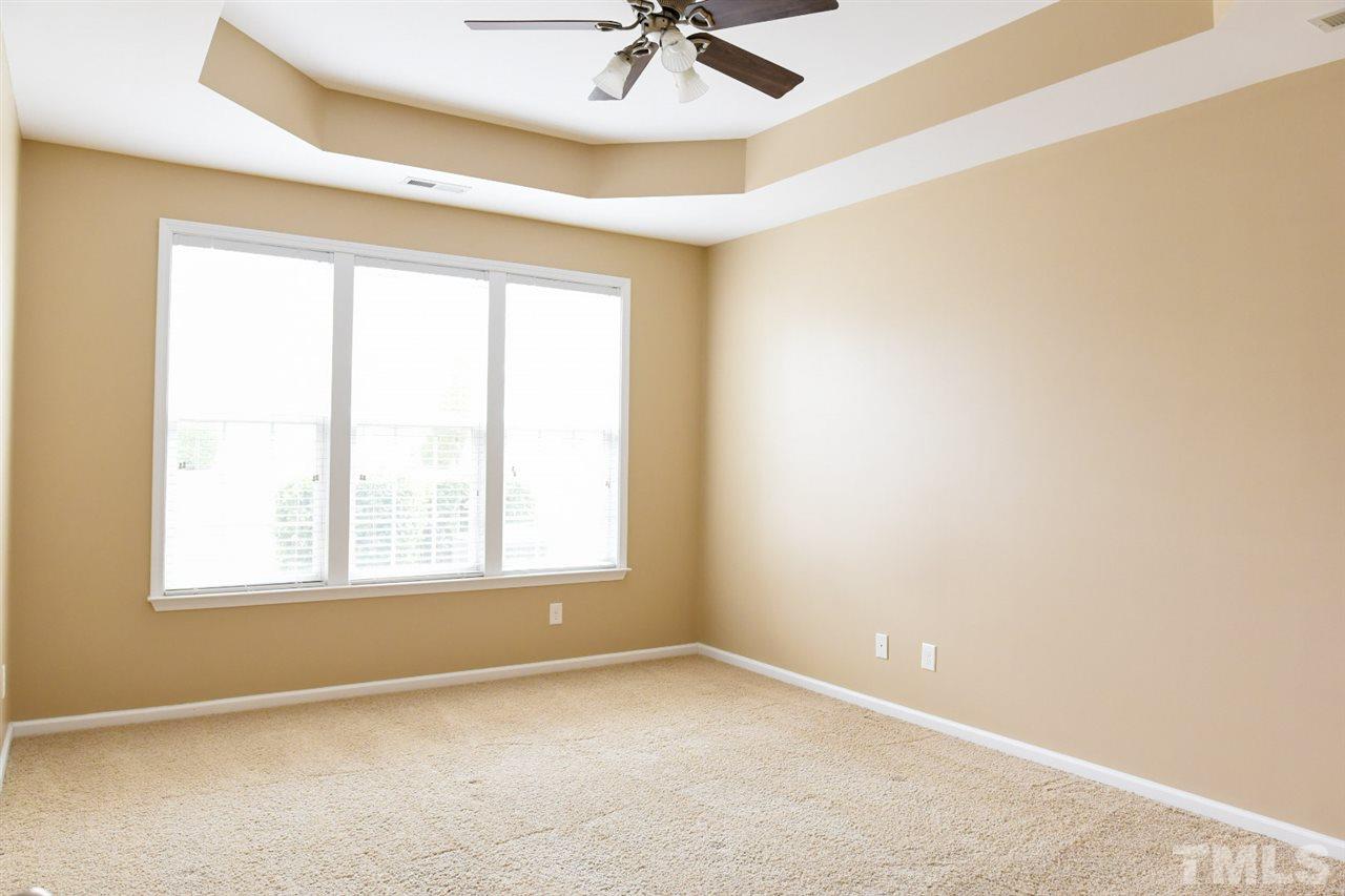 10120 Barnhart Way Raleigh, NC 27617 - Photo 12 of 30 Gallery Image 12