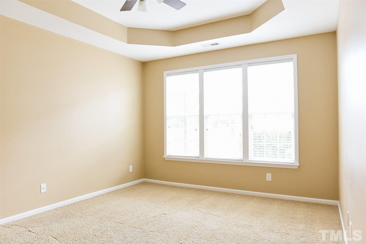 10120 Barnhart Way Raleigh, NC 27617 - Photo 13 of 30 Gallery Image 13