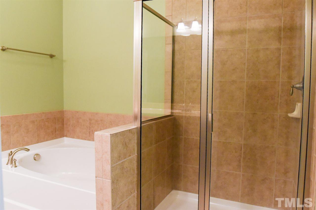 10120 Barnhart Way Raleigh, NC 27617 - Photo 15 of 30 Gallery Image 15