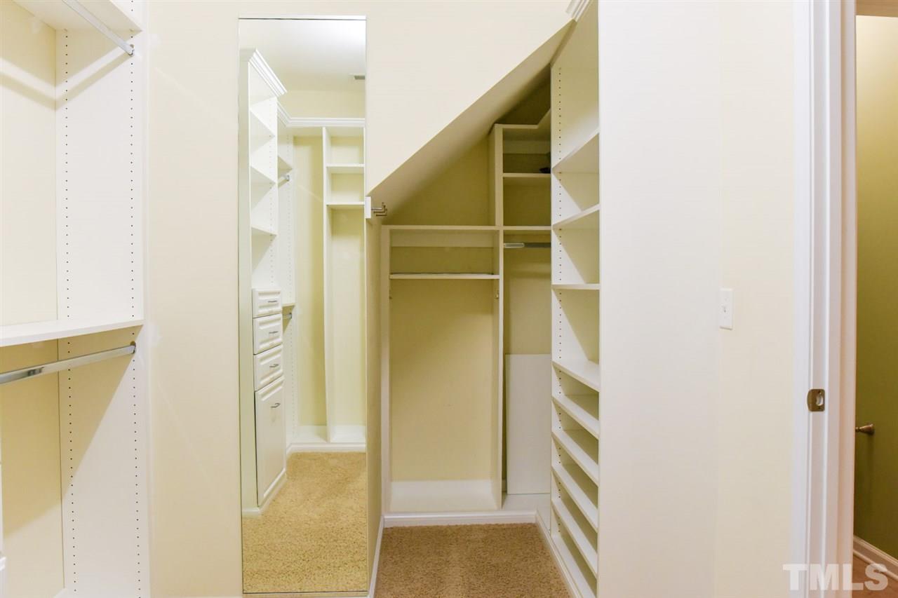 10120 Barnhart Way Raleigh, NC 27617 - Photo 18 of 30 Gallery Image 18