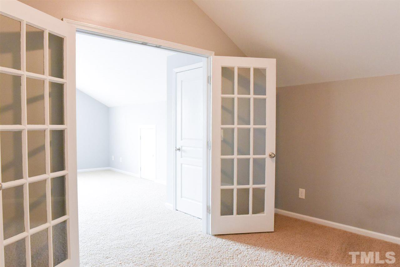 10120 Barnhart Way Raleigh, NC 27617 - Photo 27 of 30 Gallery Image 27