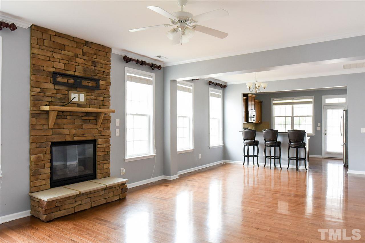 10120 Barnhart Way Raleigh, NC 27617 - Photo 7 of 30 Gallery Image 7