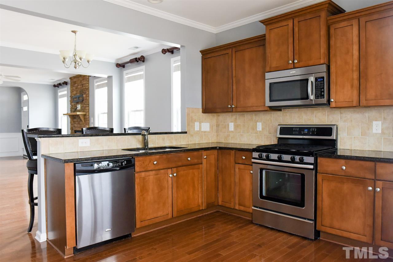 10120 Barnhart Way Raleigh, NC 27617 - Photo 10 of 30 Gallery Image 10
