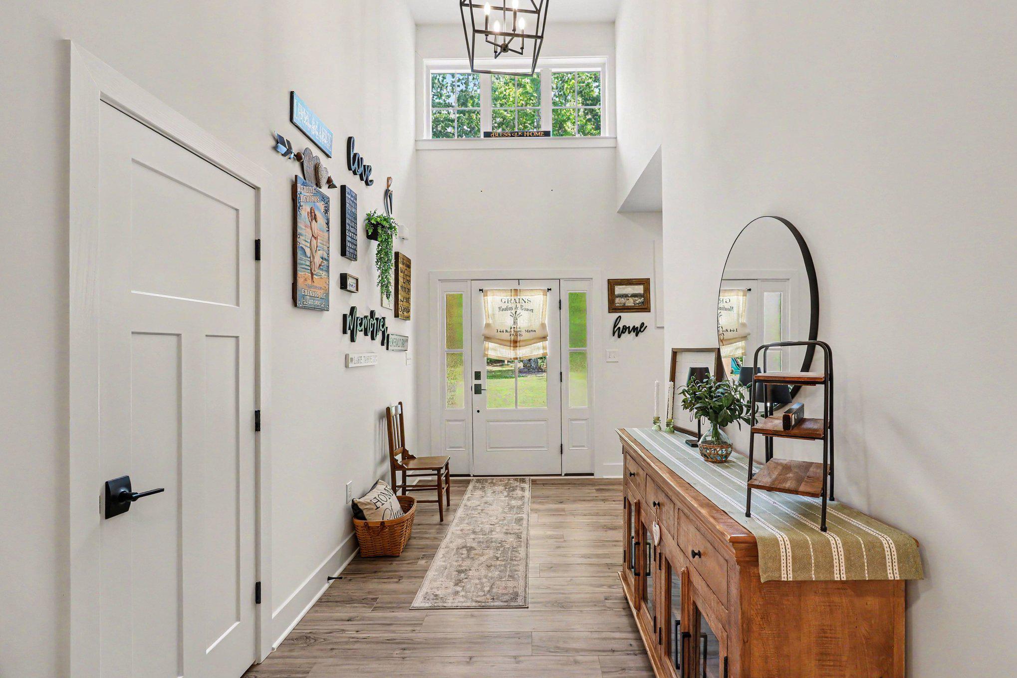 1685 Chopping Road Mineral, VA 23117 - Photo 7 of 34 Sunlit entry with vaulted ceiling