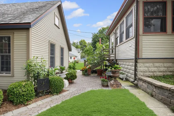 $387,000 | 201 East Franklin Street, Delphi, IN 46923