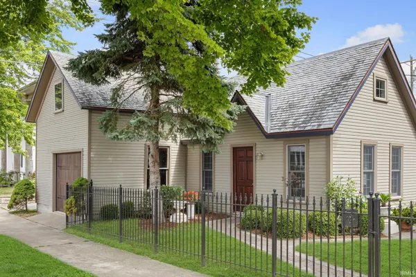 $387,000 | 201 East Franklin Street, Delphi, IN 46923