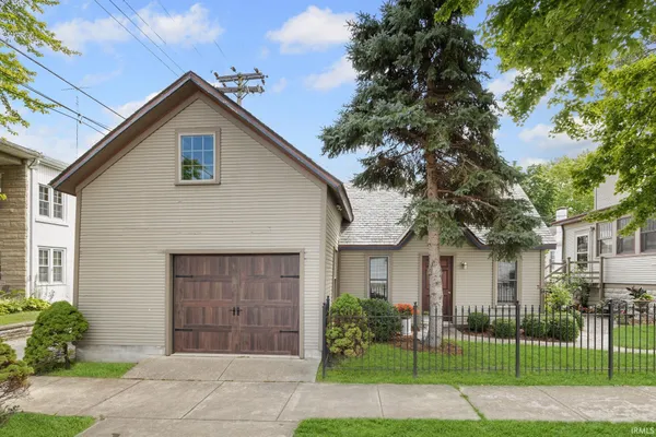$387,000 | 201 East Franklin Street, Delphi, IN 46923