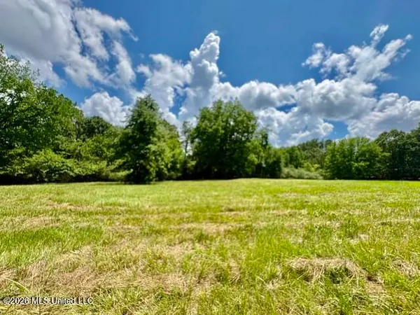 $85,000 | 703 Burton Road, Senatobia, MS 38668