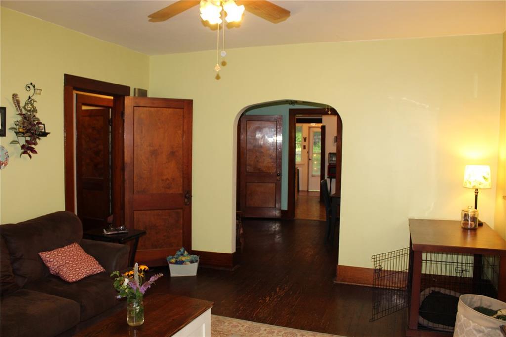 799 Brownstown Road Irwin, PA 15642 - Photo 5 of 25 Gallery Image 5