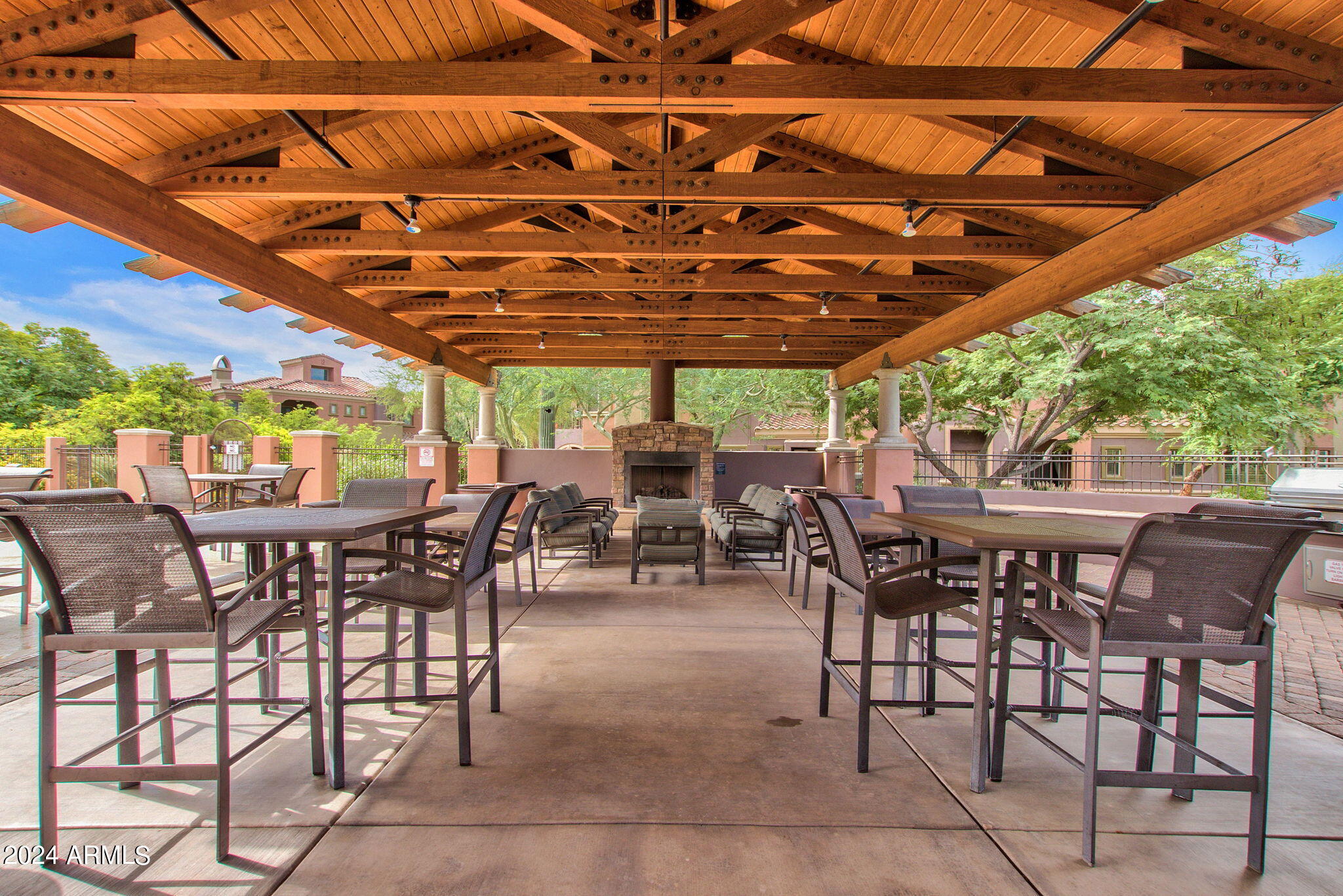 3935 East Rough Rider Road, Unit 1124 Phoenix, AZ 85050 - Photo 23 of 26 44-web-or-mls-3935-e-rough-rider-rd-1124