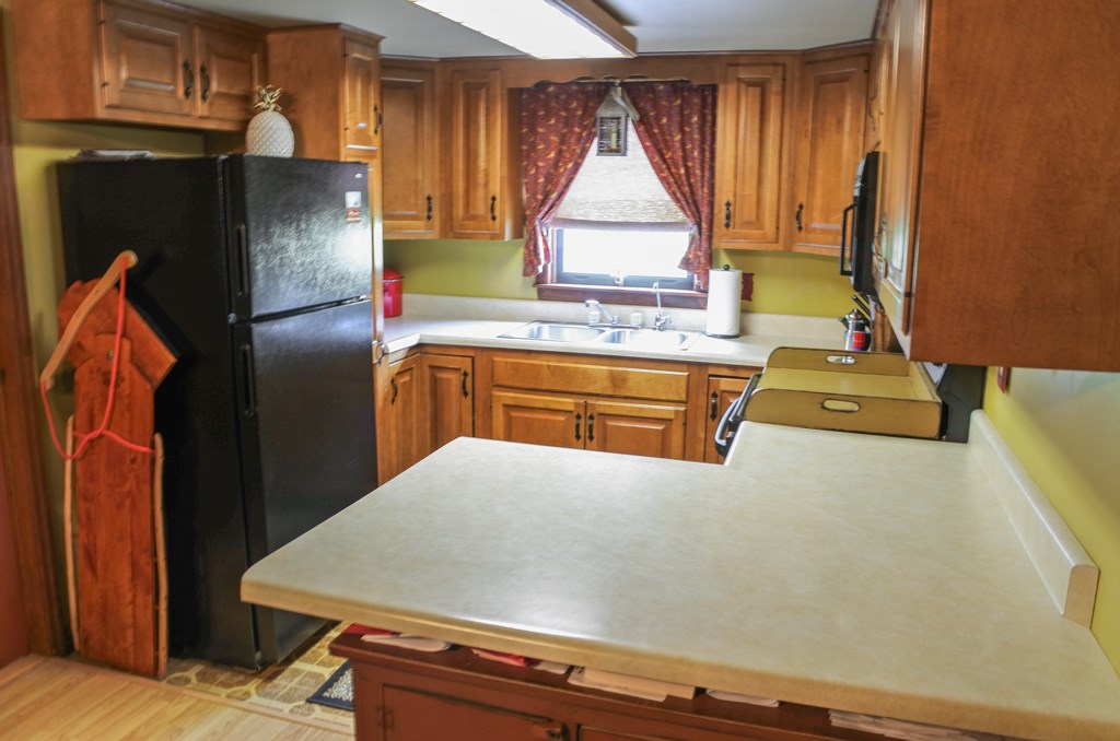 350 Oxbow Road Pittsford, VT 05763 - Photo 11 of 40