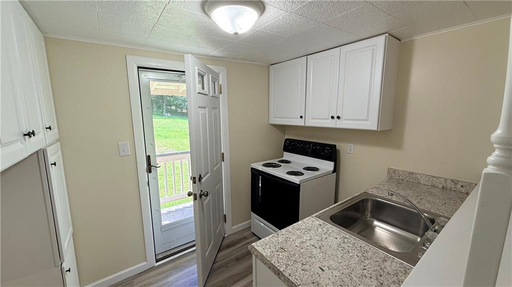 136 School Street Indiana, PA 15701 - Photo 6 of 19 kitchen