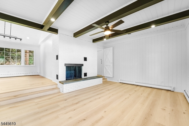 306 Warrenville Road Green Brook, NJ 08812 - Photo 11 of 37