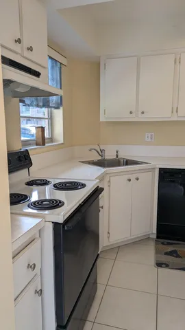 $1,850 | 18081 Southeast Country Club Drive, Unit BLDG 34 335, Jupiter, FL 33469