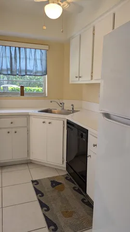 $1,850 | 18081 Southeast Country Club Drive, Unit BLDG 34 335, Jupiter, FL 33469