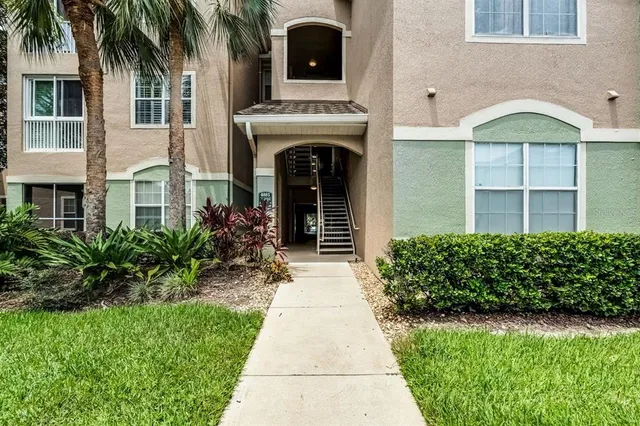 $192,000 | 4881 Cypress Woods Drive, Unit 3203, Orlando, FL 32811