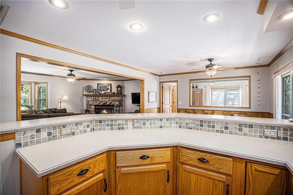 20 Timber Lake Road Lane, KS 66042 - Photo 11 of 49 Gallery Image 11