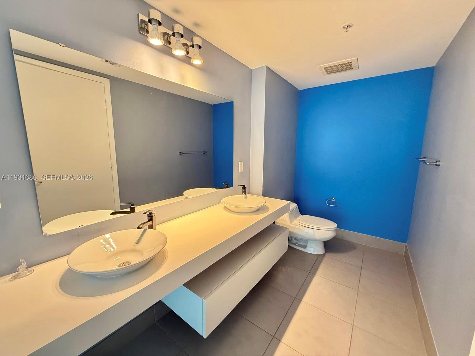 92 Southwest 3rd Street, Unit 1503 Miami, FL 33130 - Photo 23 of 37