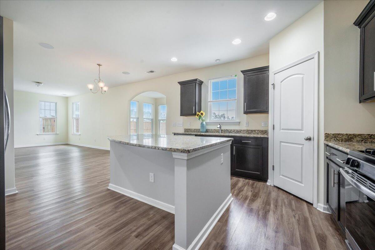 342 Saxony Loop Summerville, SC 29486 - Photo 11 of 63 342 Saxony Loop