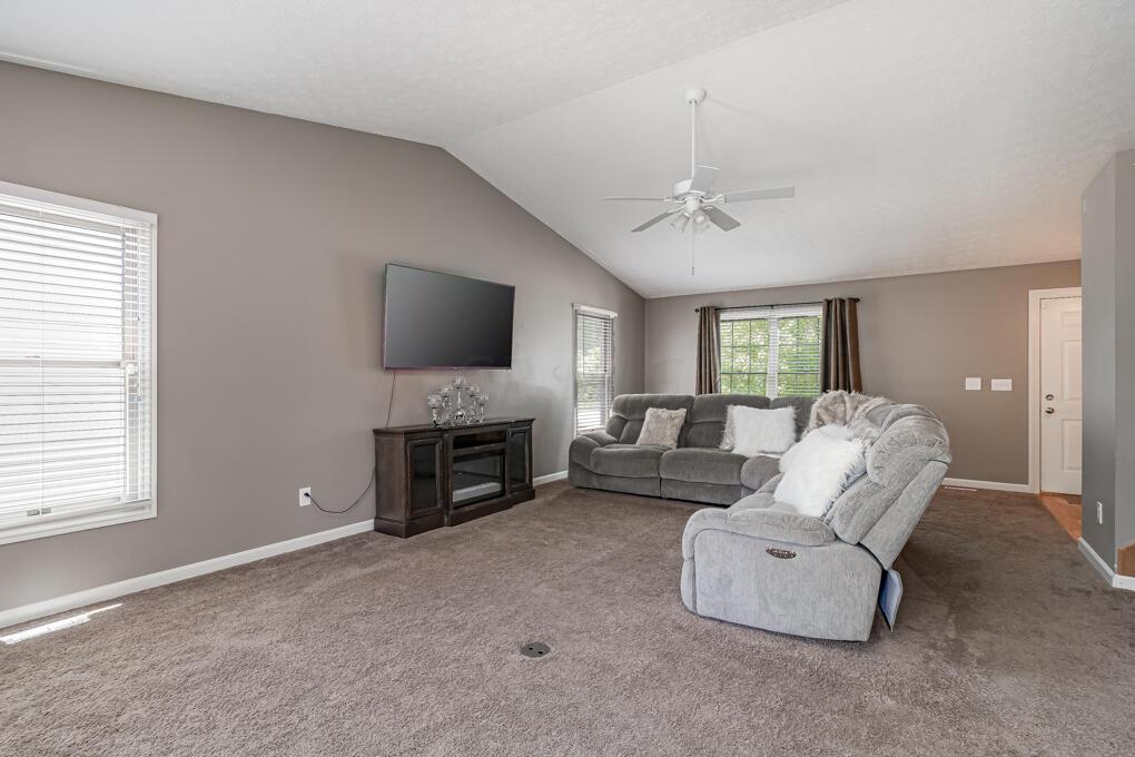 216 Galloway Ridge Drive Galloway, OH 43119 - Photo 4 of 14 untitled (4 of 14)