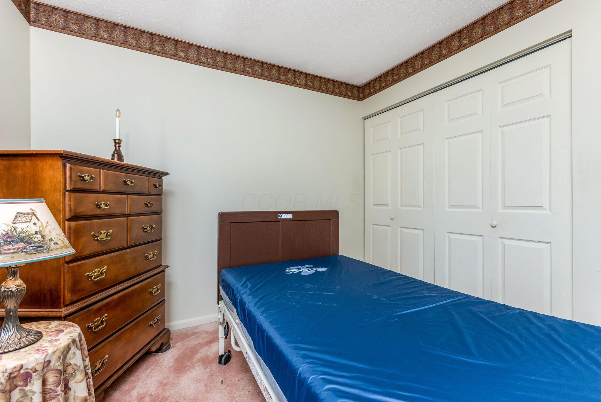 3927 Frazier Road East Columbus, OH 43207 - Photo 19 of 40 21-web-or-mls-0D3A4318