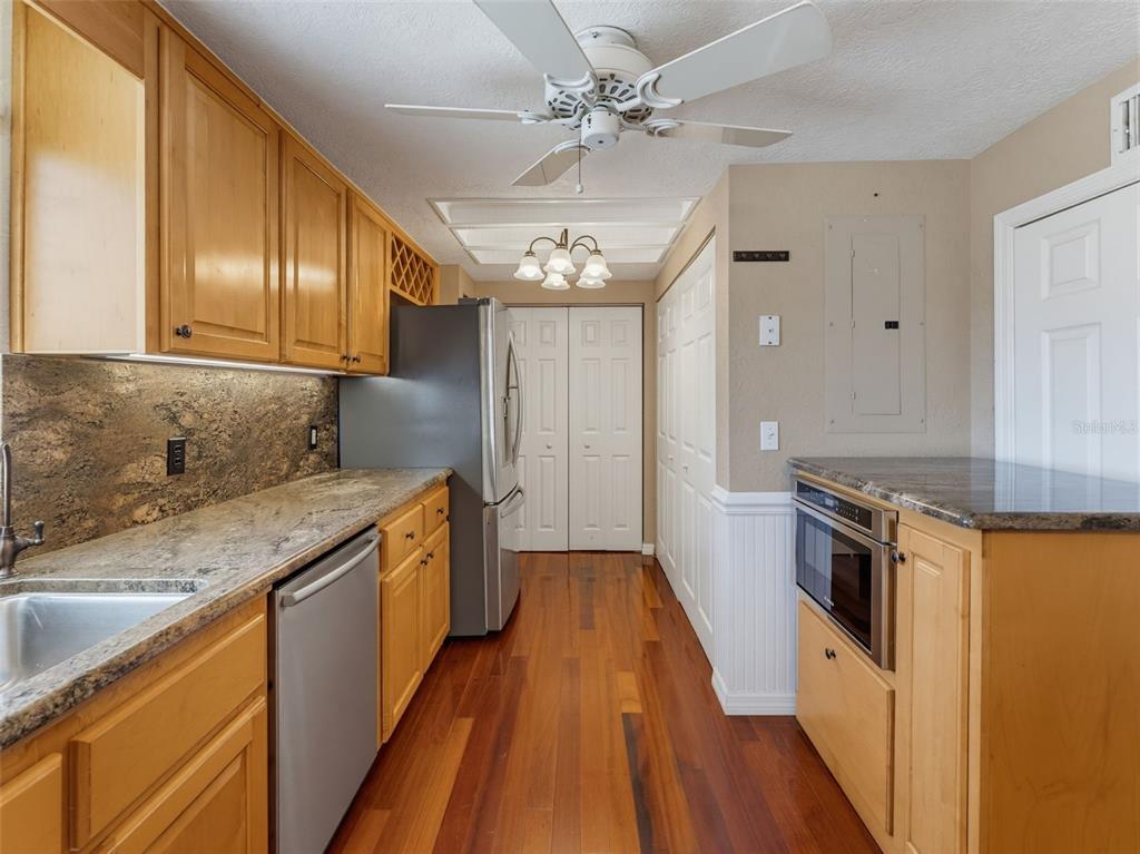 5415 Riverside Drive Yankeetown, FL 34498 - Photo 35 of 99 Gallery Image 35