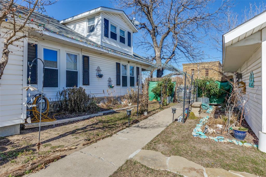 435 Elm Street Graham, TX 76450 - Photo 23 of 26