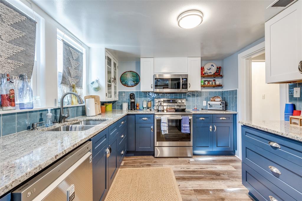 435 Elm Street Graham, TX 76450 - Photo 5 of 26