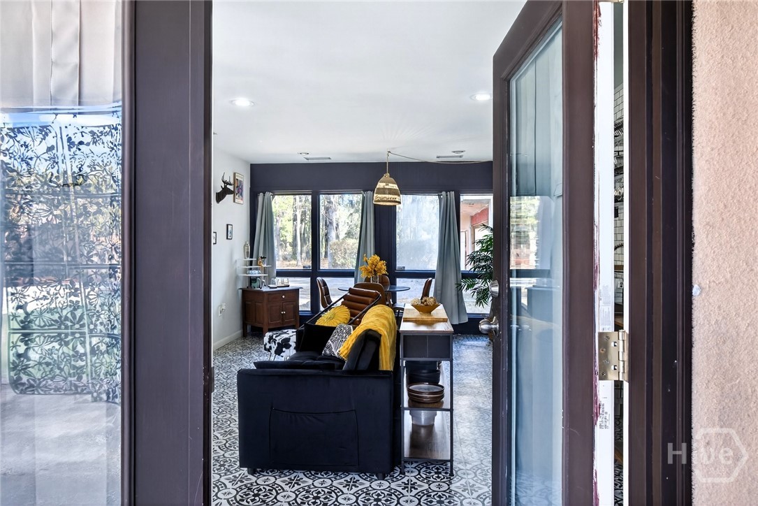 102 Stuart Street Savannah, GA 31405 - Photo 44 of 58