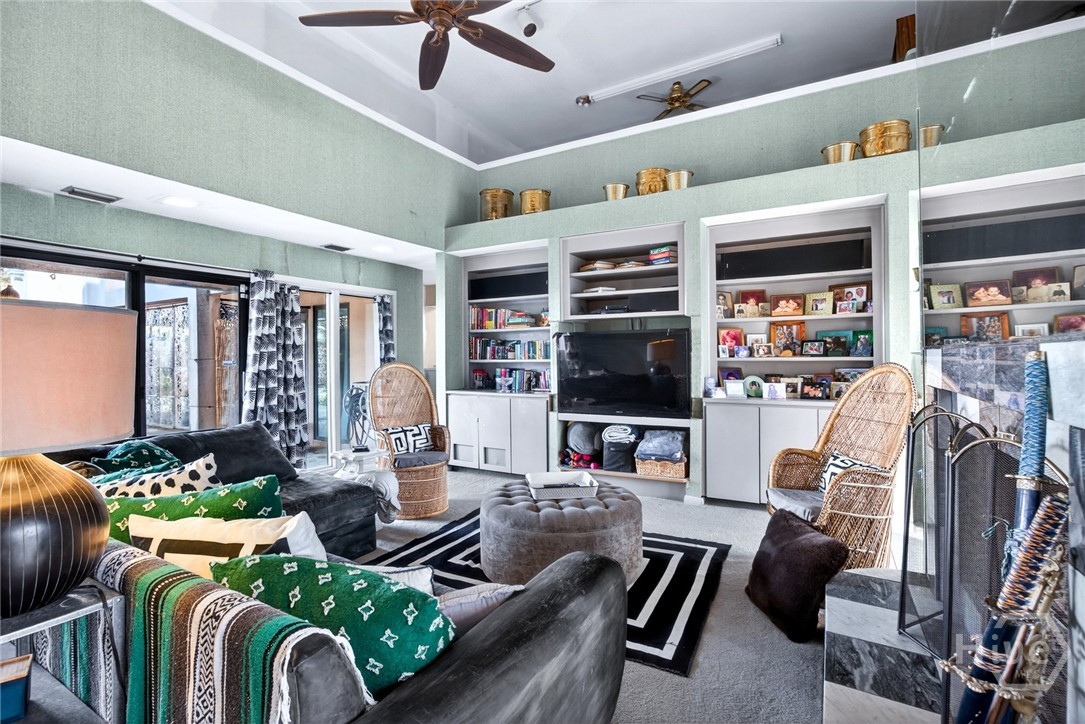 102 Stuart Street Savannah, GA 31405 - Photo 8 of 58